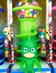 睡衣小英雄滑滑梯糖果機(jī) 玩具與甜蜜的完美結(jié)合